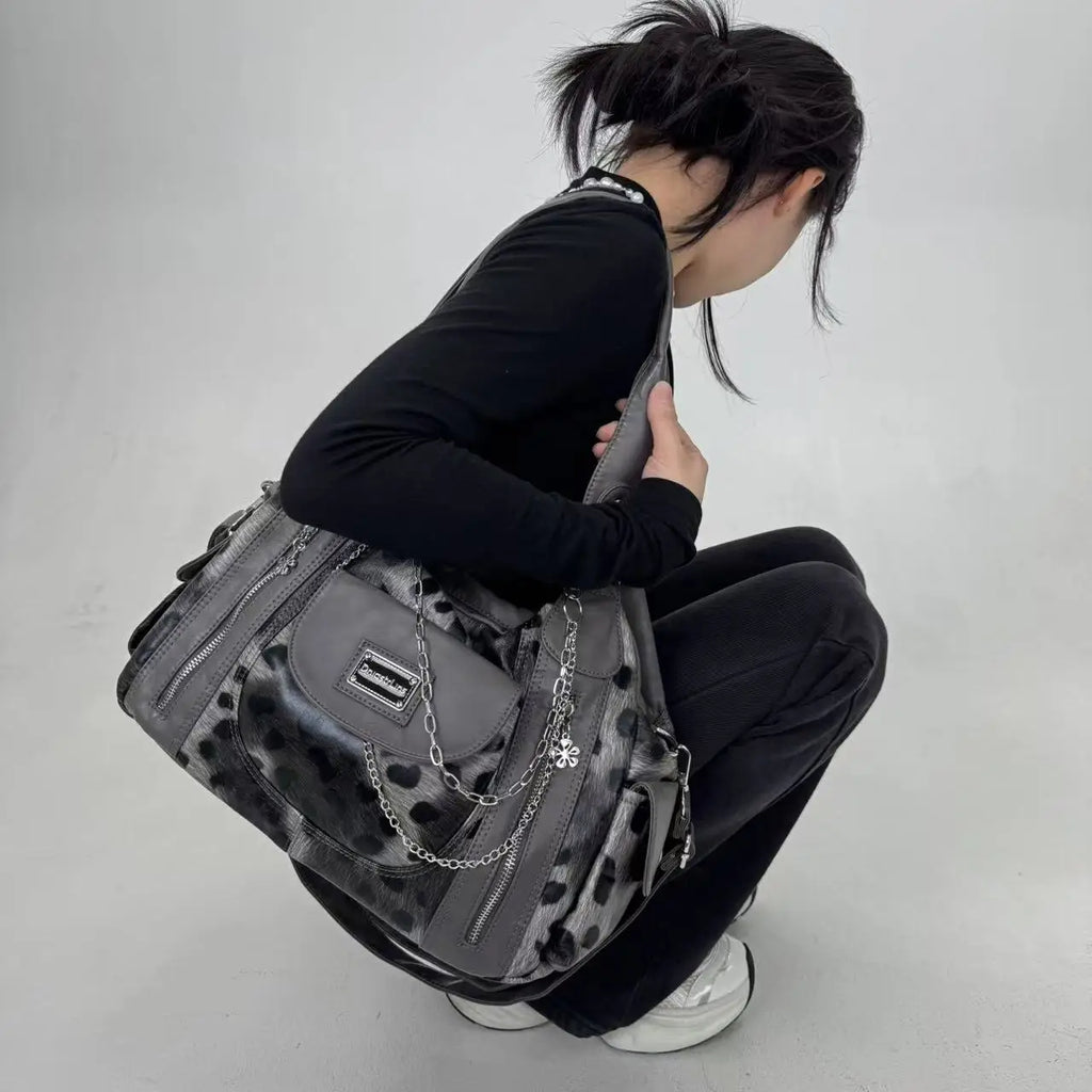 Y2K Street Women's Tote Bag Multi Pocket Retro Personalized Cross Shoulder Bag